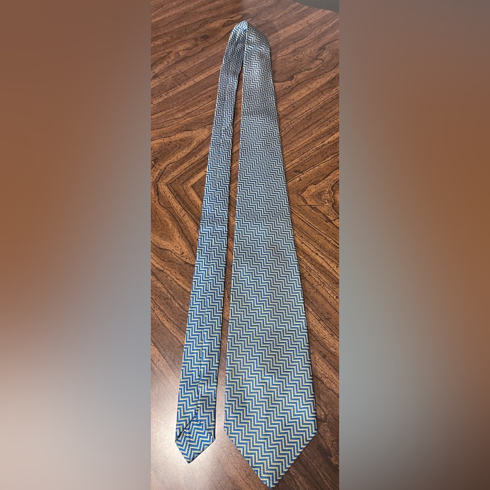 Zigzag Wembley Blue And Tan Tie